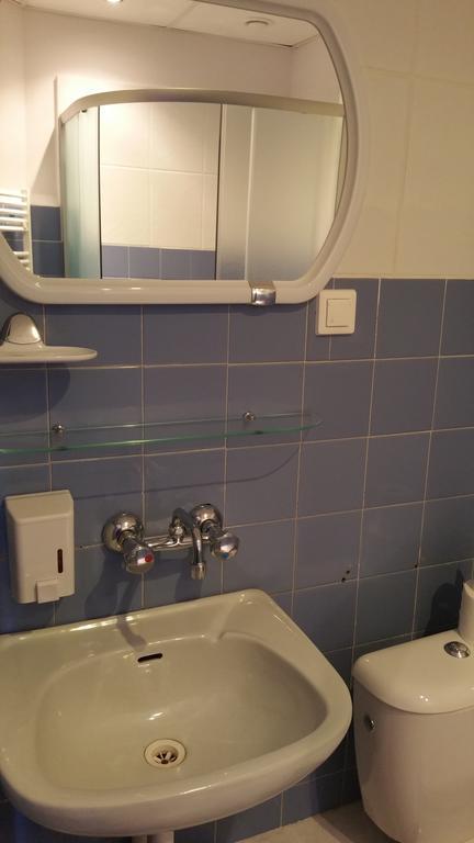 Dom Sportowca Roko Apartment Gdansk Room photo